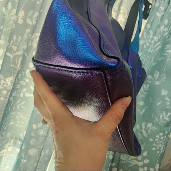 RARE Coach hologram iridescent metallic tote bag - Picture 13 of 14